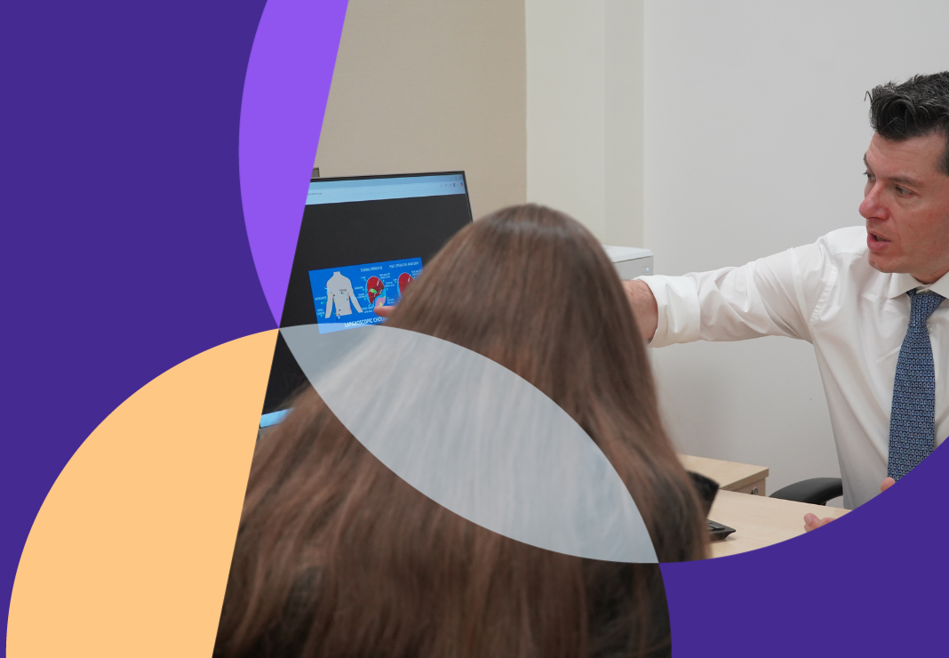 Consultation with consultant Christos Tsironis